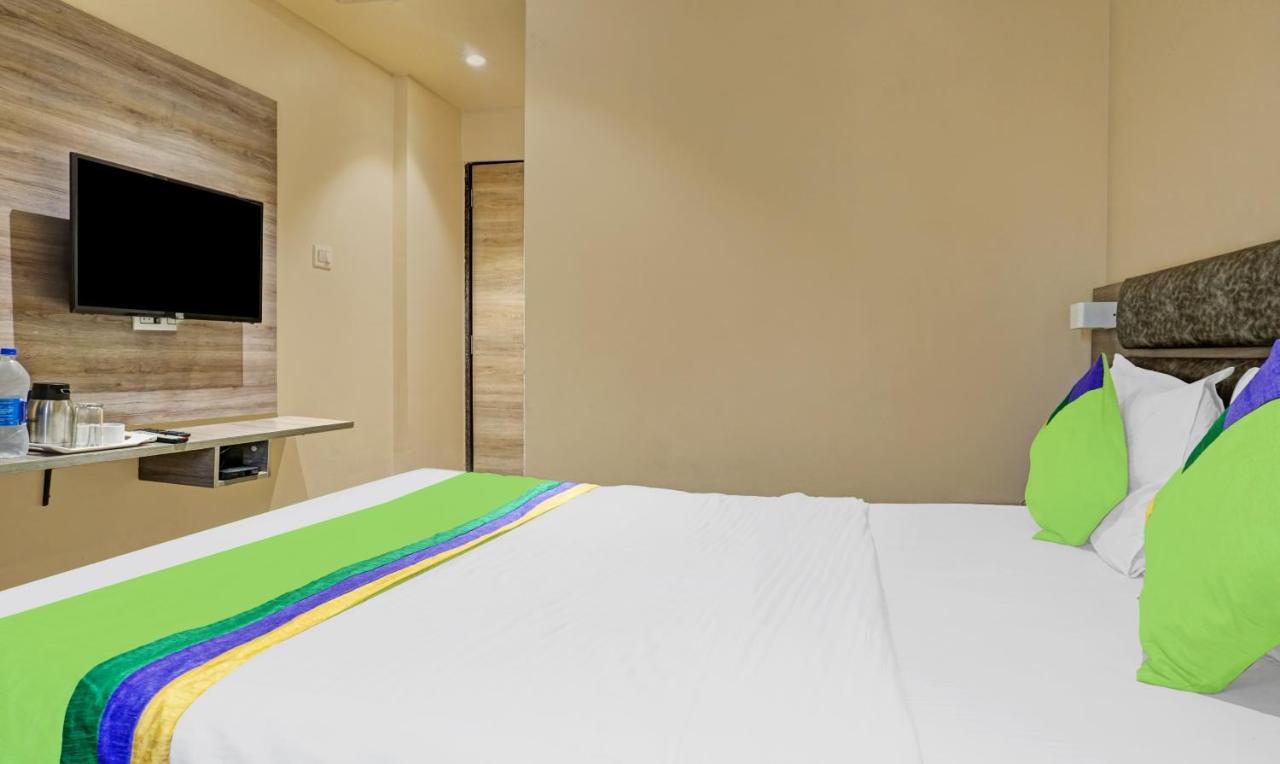 Treebo Classic Grande, Camp Pune Exterior photo